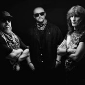 R.A.C.L.A. x Ad Litteram ft. KEMPES – Abis (Official Video)